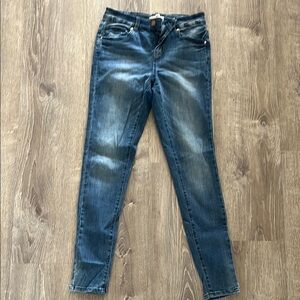 Women's Blue Jeans